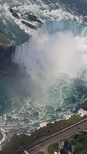 20190808 091258Les chutes vues depuis hélicoptère